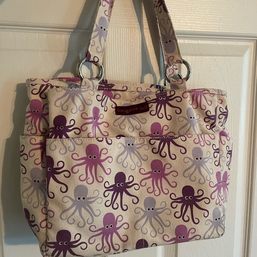 Bungalow 360 Shoulder Bag/Purse/Tote